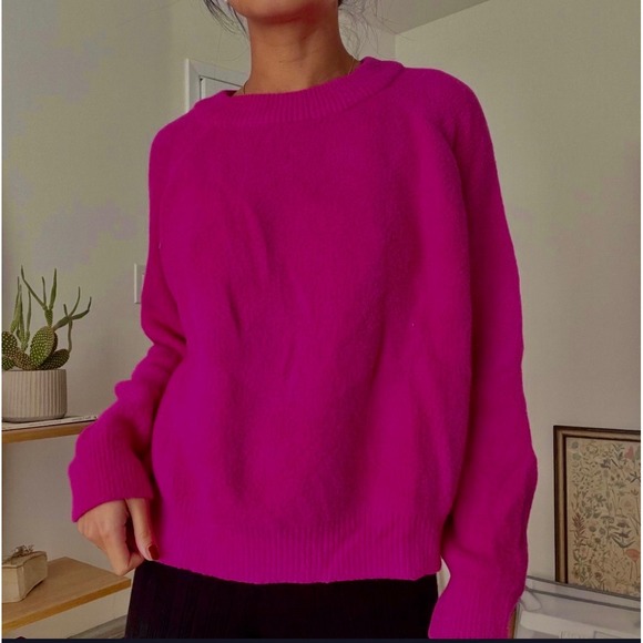 Zara Sweaters - Zara Oversized Knit Sweater Fuchsia Pink Crew Neck Wool Blend Pullover Womens L